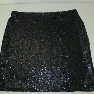 BLACK SEQUINED MINI SKIRT BY DIVIDED BY H & M